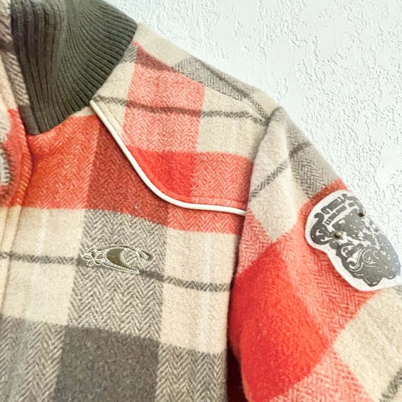 Vintage O’Neill // Puffy Bomber Jacket in Red Plaid - Picture 4 of 7